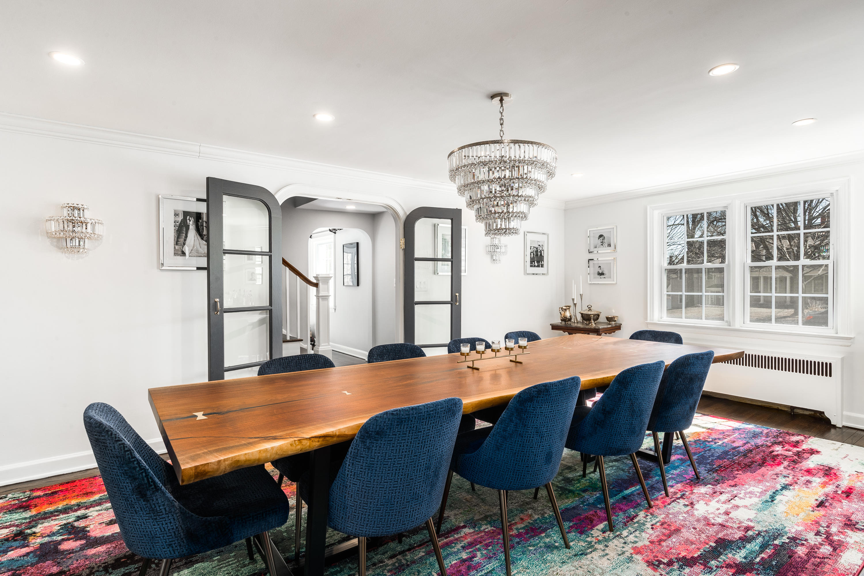 22 Crescent Road Riverside, CT 06878 - Photo 10 of 29 a view of a dining room with furniture and wooden floor