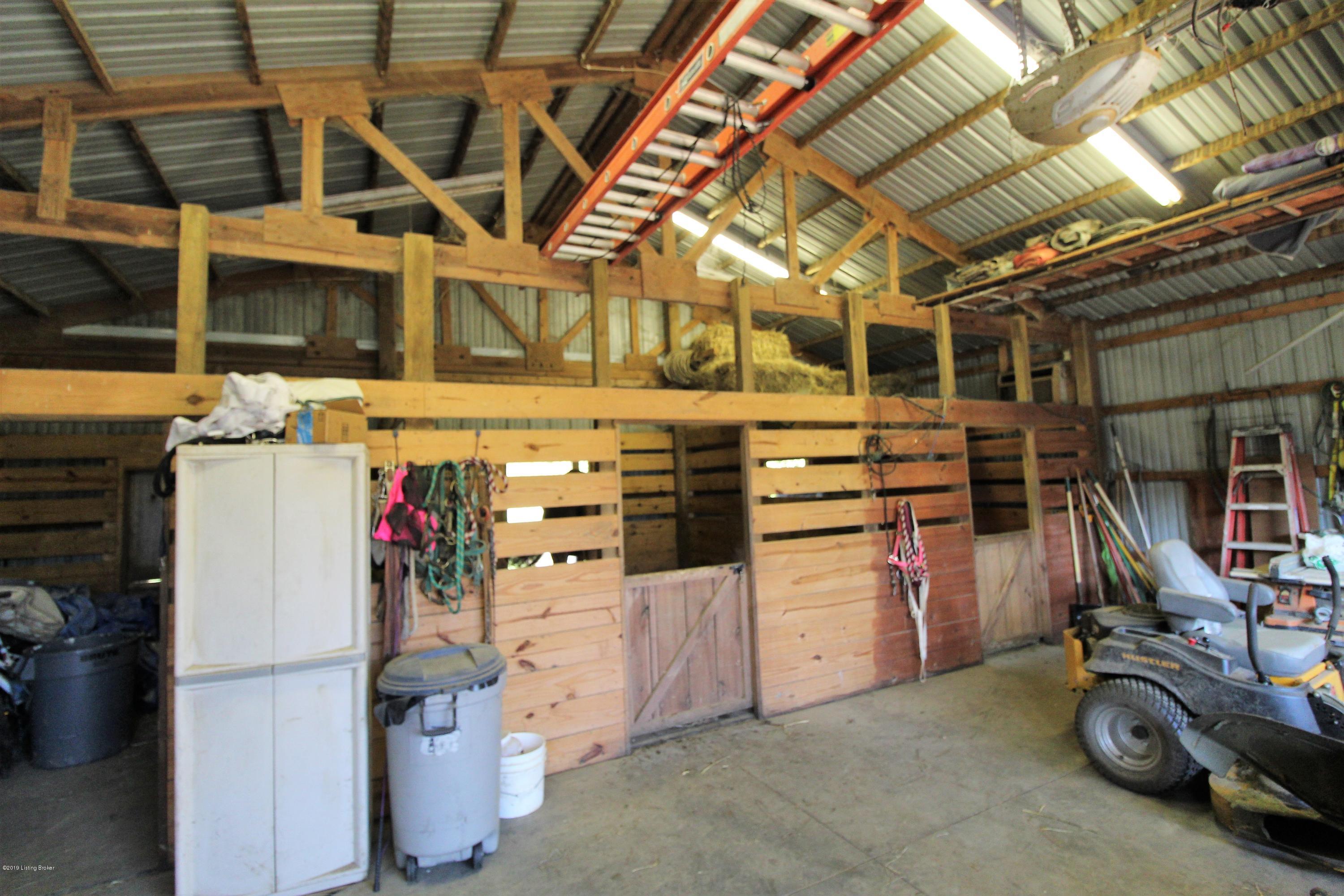 712 Foxboro Road Pendleton, KY 40055 - Photo 33 of 34 712 Foxboro_85_Hay Loft