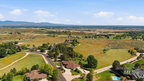 $999,900 | 9547 West Golden View Drive, Star, ID 83669