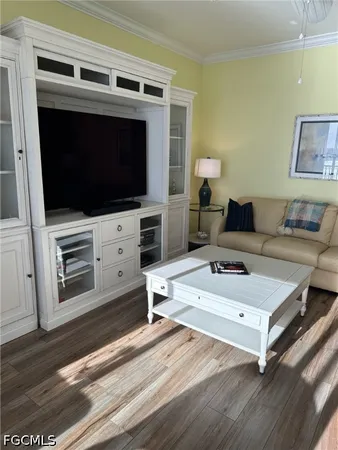 $6,000 | 10361 Butterfly Palm Drive, Unit 745, Fort Myers, FL 33966