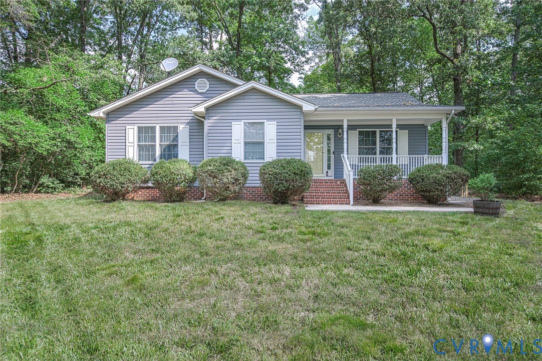 17319 Doggetts Fork Road Ruther Glen, VA 22546 - Photo 1 of 32