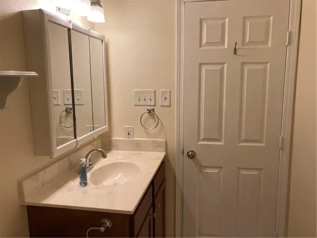 $1,500 | Undisclosed Address, Kenner, LA 70062