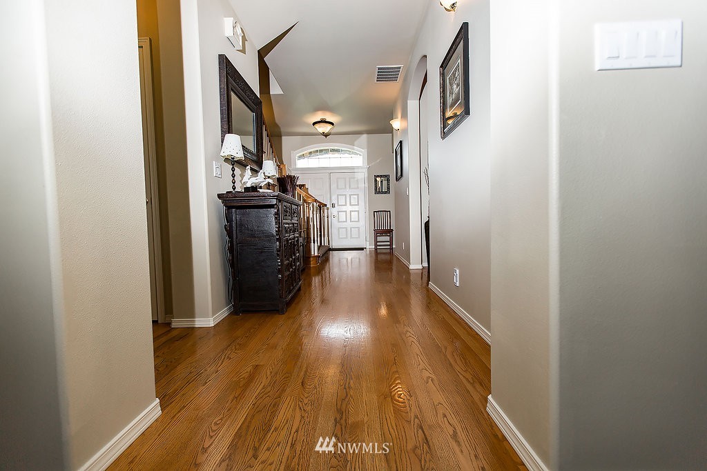 5514 Ridgeview Dr Loop Northeast Moses Lake, WA 98837 - Photo 8 of 25
