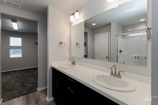 $519,990 | 2898 West Taiban Crk Drive, Kuna, ID 83634