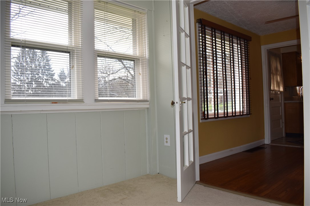 17600 Egbert Road Bedford, OH 44146 - Photo 17 of 49 Sun Room...
