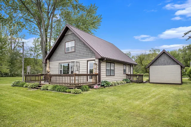 $361,000 | 3050 Thorpe Drive, Delton, MI 49046