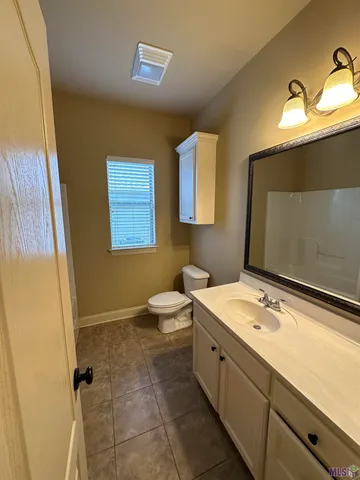 $1,900 | 25273 White Lake Avenue, Livingston, LA 70754