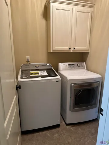 $1,900 | 25273 White Lake Avenue, Livingston, LA 70754