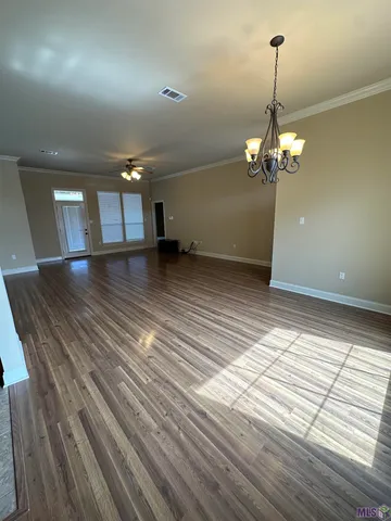 $1,900 | 25273 White Lake Avenue, Livingston, LA 70754