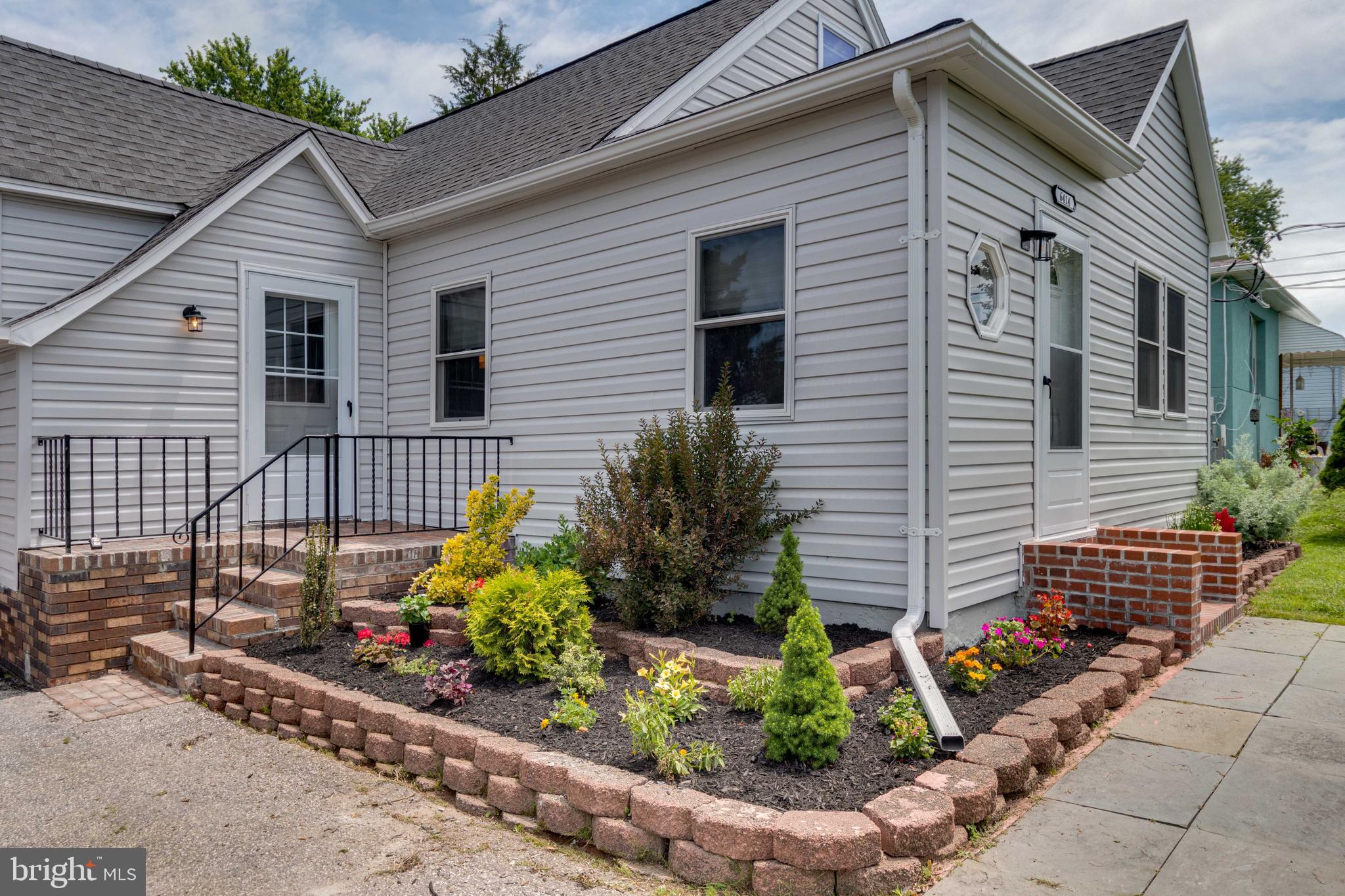 6414 Kenwood Avenue Rosedale, MD 21237 - Photo 3 of 60