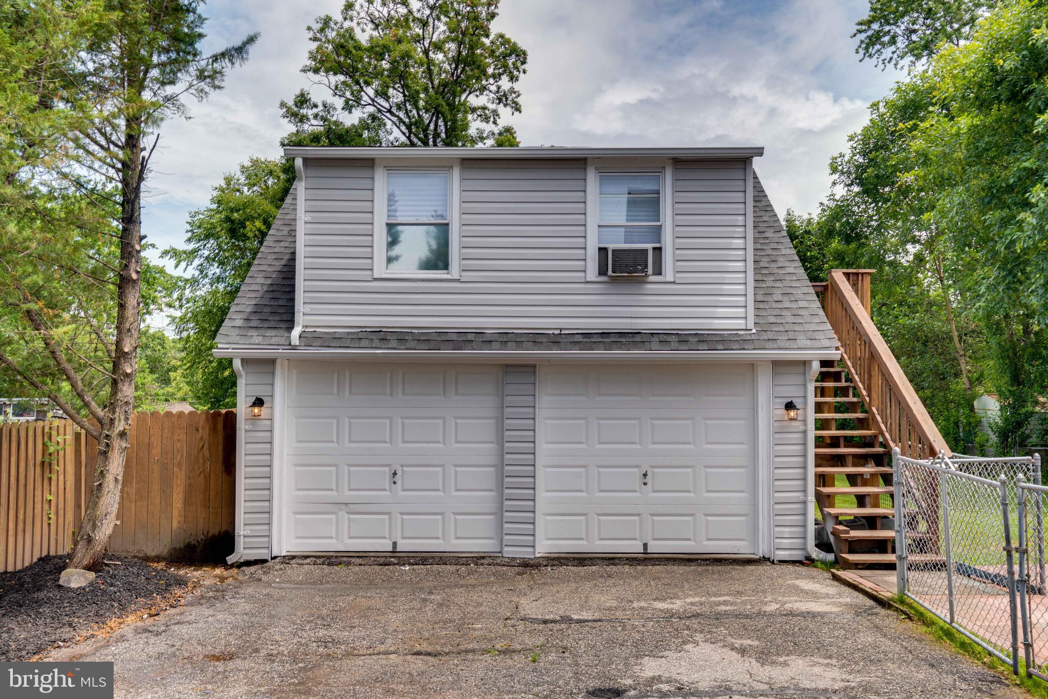 6414 Kenwood Avenue Rosedale, MD 21237 - Photo 41 of 60 a front view of a house