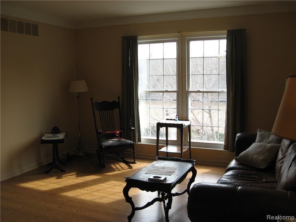 24360 East River Road, Unit 24 Grosse Ile, MI 48138 - Photo 6 of 14