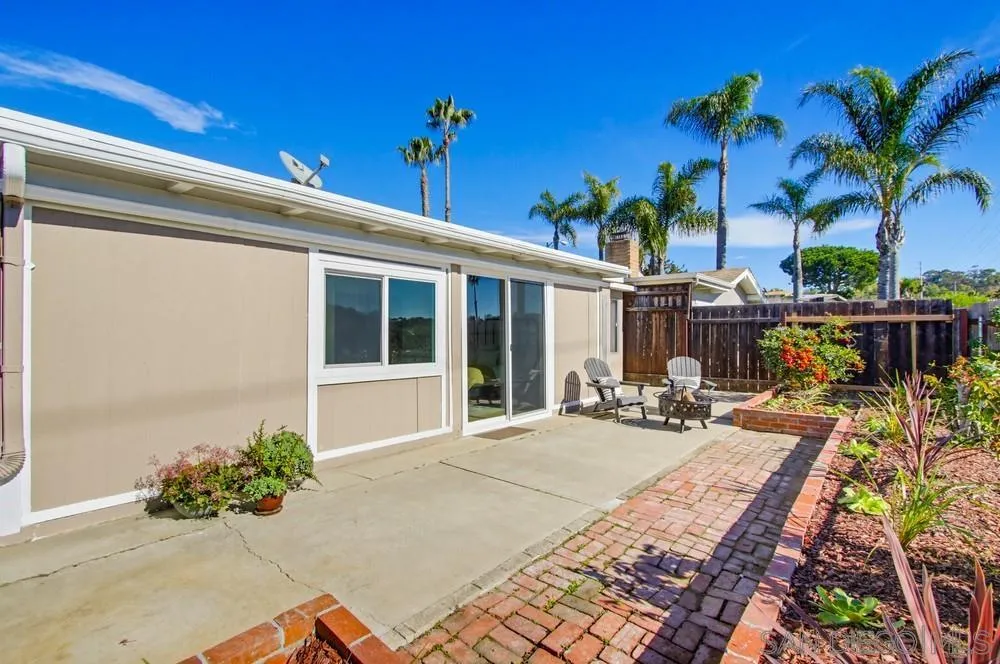 715 Sunflower Street Encinitas, CA 92024 - Photo 27 of 37