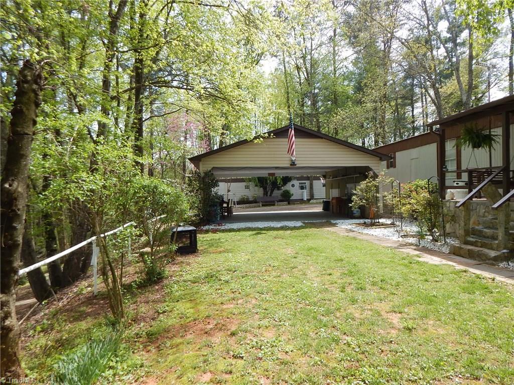1655 Barker Road Roaring River, NC 28669 - Photo 11 of 27 Gallery Image 11