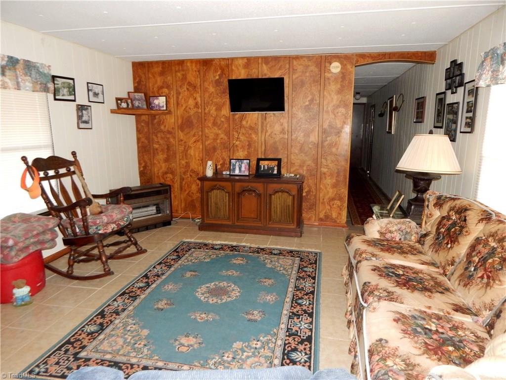 1655 Barker Road Roaring River, NC 28669 - Photo 19 of 27 Gallery Image 19