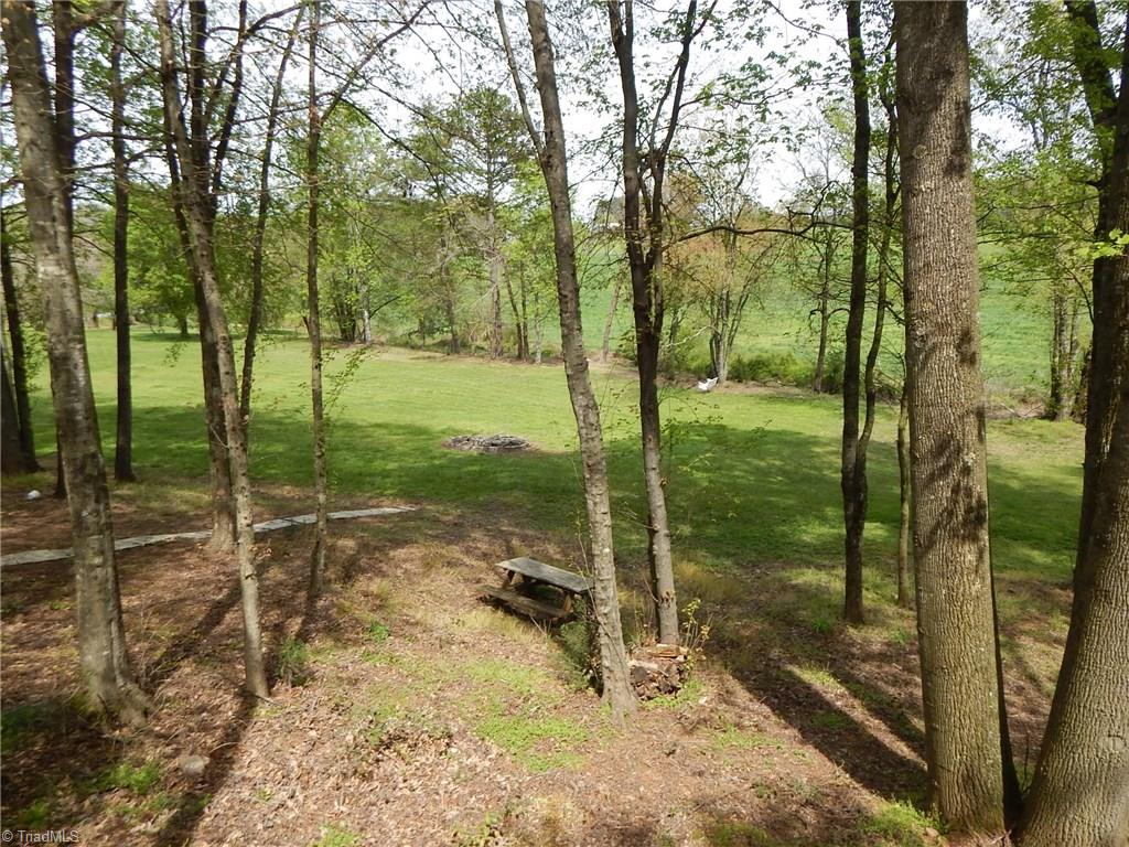 1655 Barker Road Roaring River, NC 28669 - Photo 10 of 27 Gallery Image 10