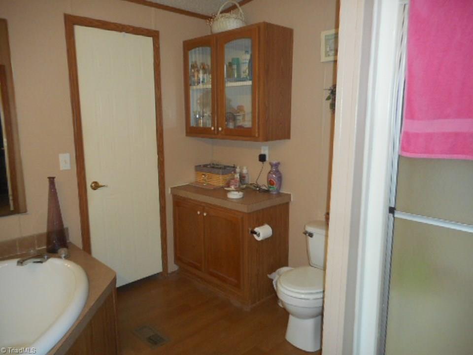 350 Raven Road Reidsville, NC 27320 - Photo 13 of 27 Gallery Image 13