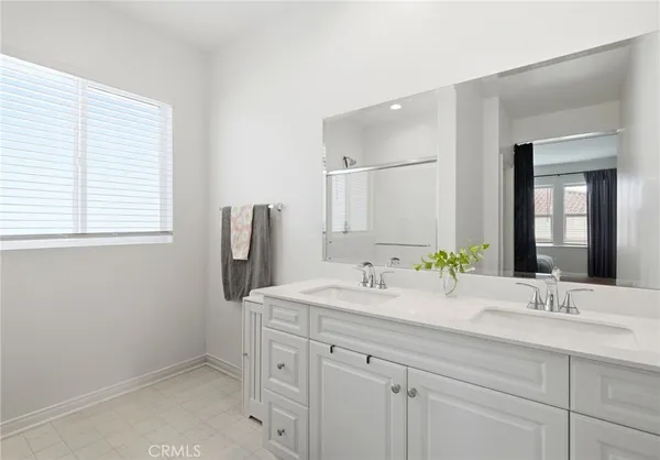 $620,000 | 29068 Golden Sunset Circle, Winchester, CA 92596