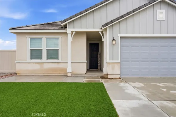 $620,000 | 29068 Golden Sunset Circle, Winchester, CA 92596