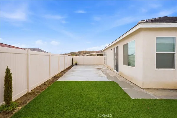 $620,000 | 29068 Golden Sunset Circle, Winchester, CA 92596