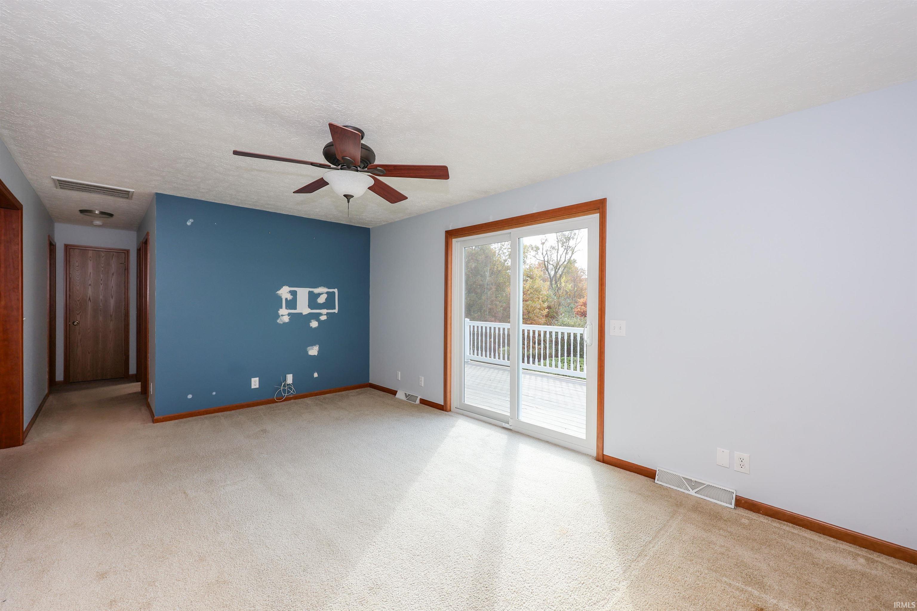 2830 East Kammerer Road Kendallville, IN 46755 - Photo 12 of 34