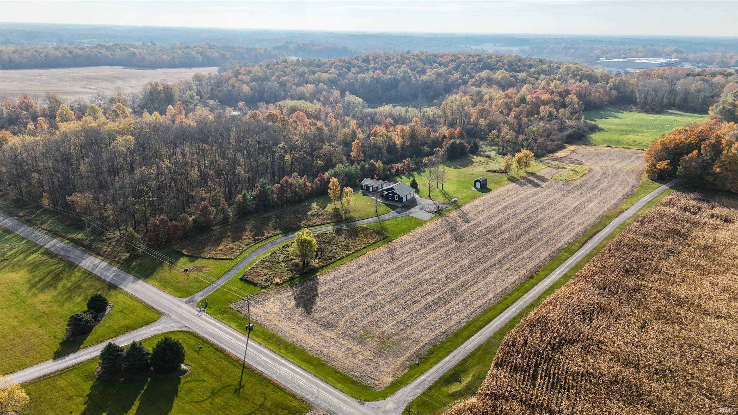 2830 East Kammerer Road Kendallville, IN 46755 - Photo 33 of 34