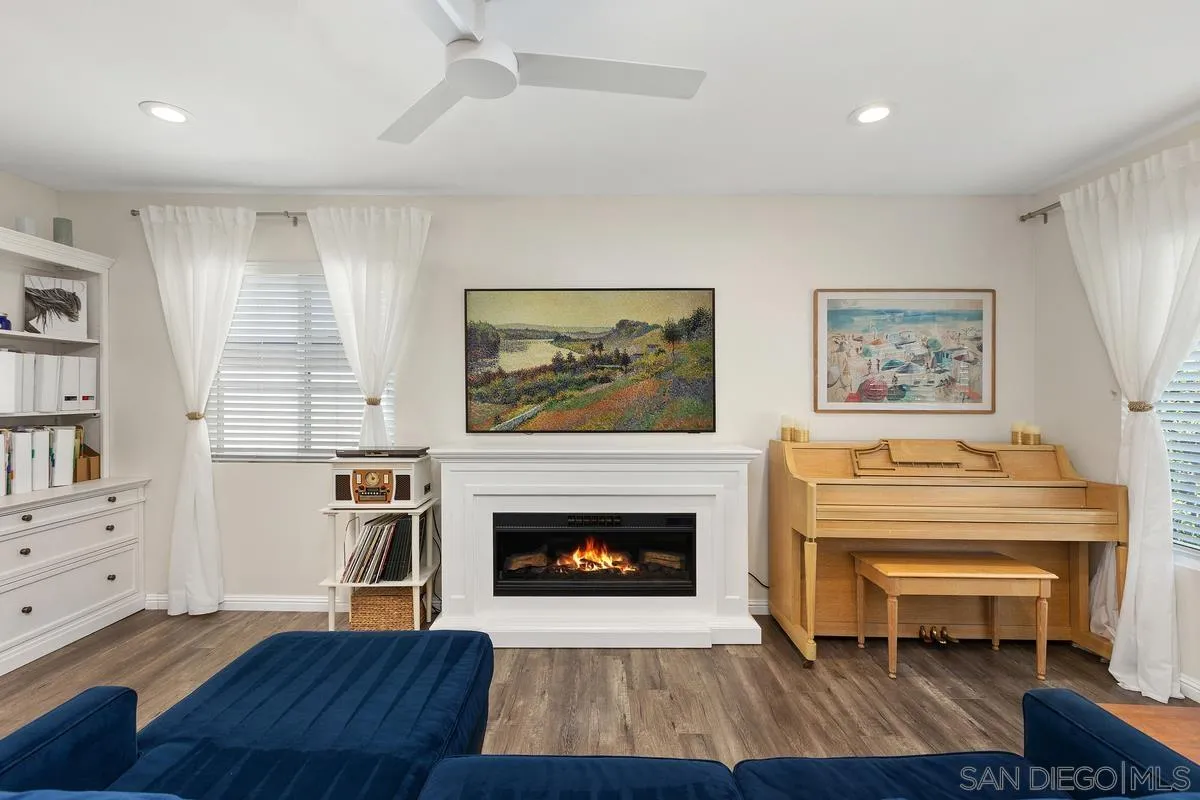 185 Harrison Street Oceanside, CA 92057 - Photo 6 of 45