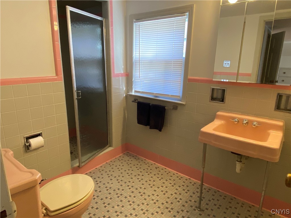 103 Paris Road New Hartford, NY 13413 - Photo 25 of 45