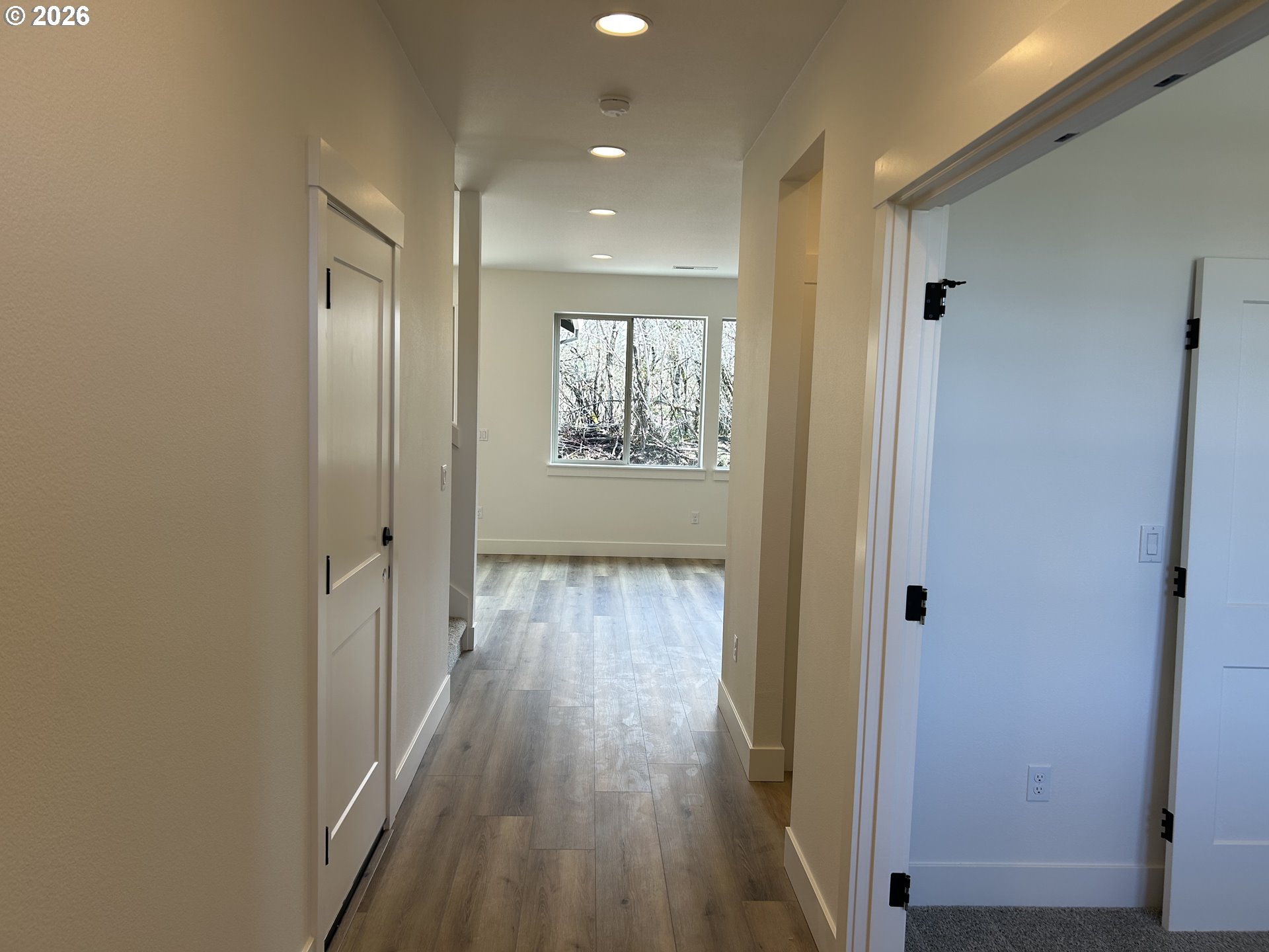 1141 Rachel Lane Molalla, OR 97038 - Photo 4 of 21 a view of entryway with wooden floor