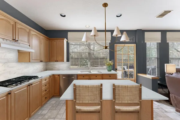 $840,000 | 85 North Concord Forest Circle, The Woodlands, TX 77381