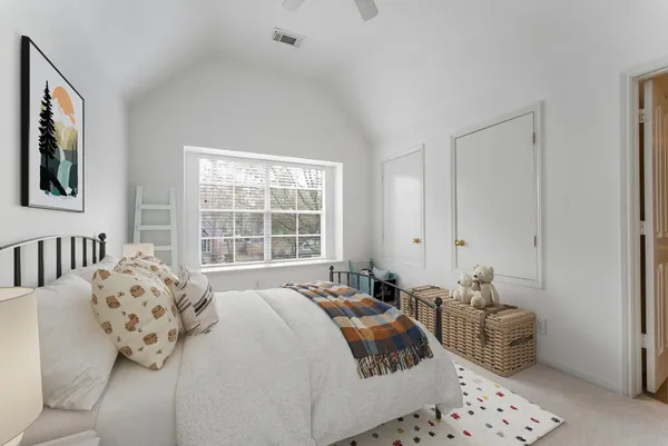 $850,000 | 85 North Concord Forest Circle, The Woodlands, TX 77381