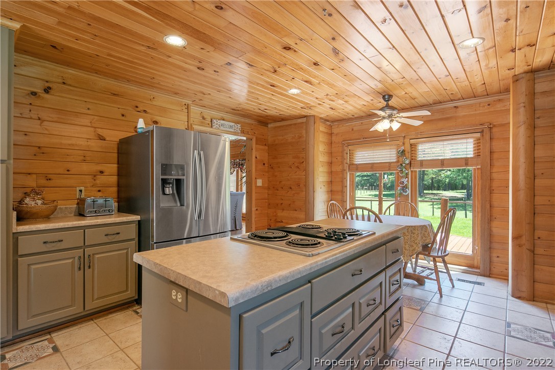 2549 Beard Road Eastover, NC 28312 - Photo 11 of 50 Gallery Image 11