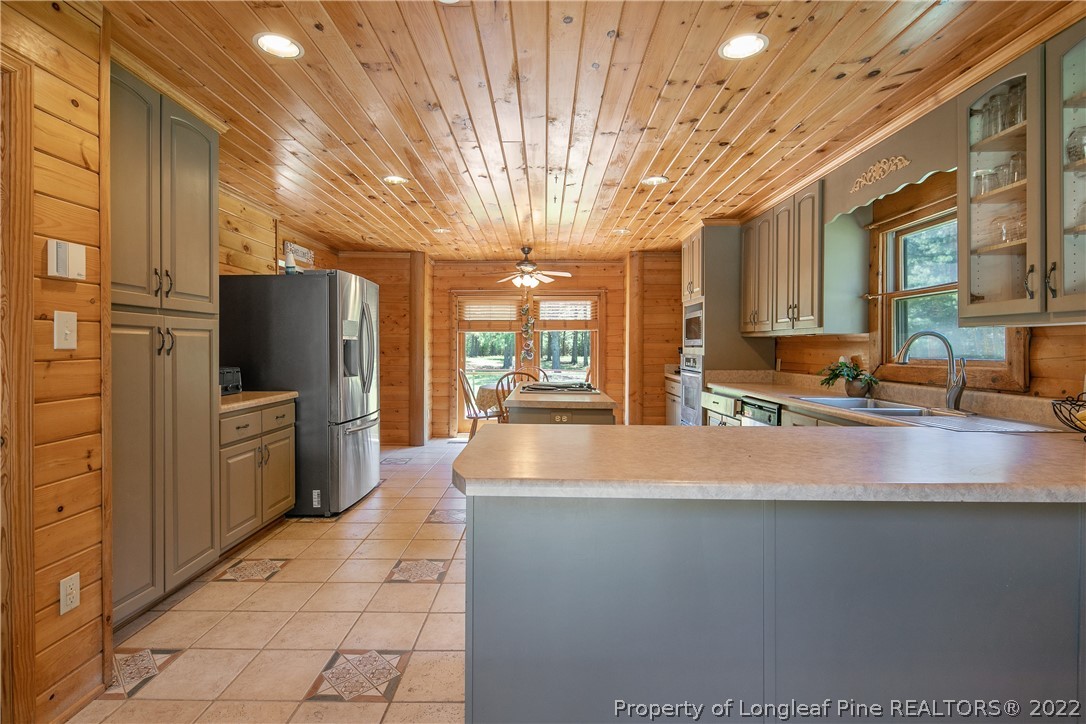 2549 Beard Road Eastover, NC 28312 - Photo 9 of 50 Gallery Image 9