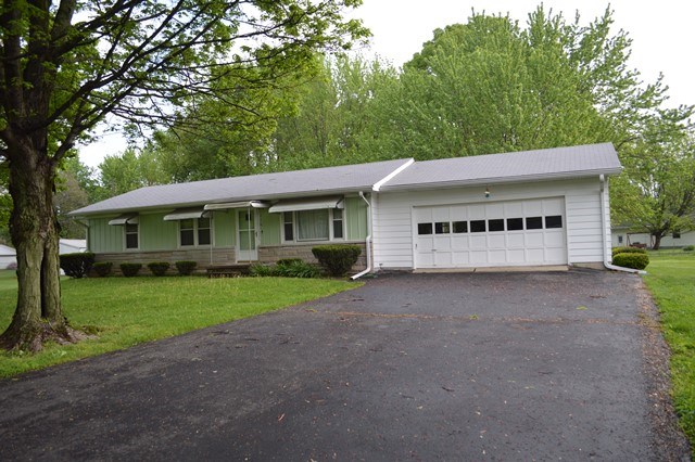 116 Bentley Road Vincennes, IN 47591 - Photo 1 of 15 Gallery Image 1
