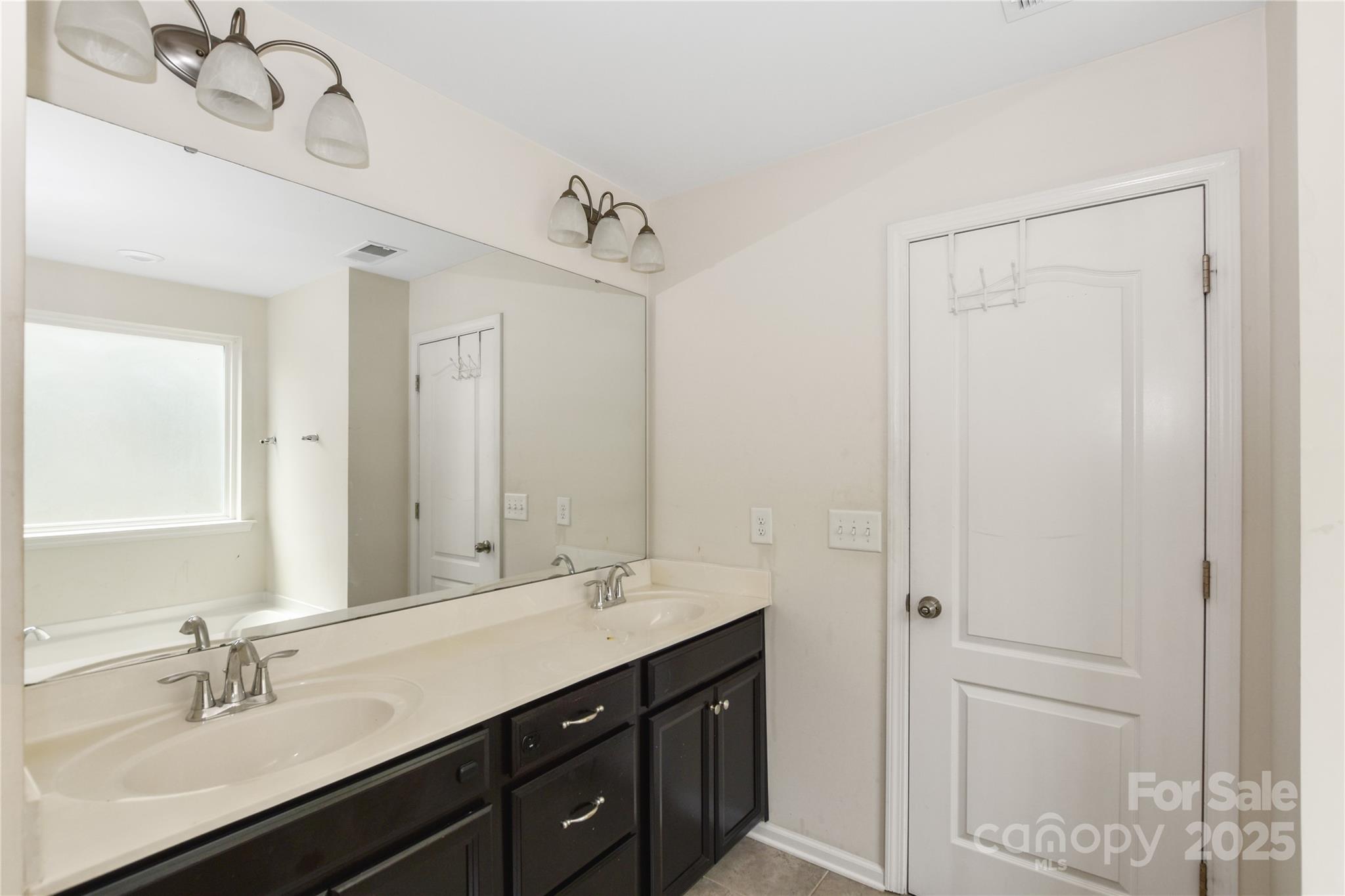 10417 Ebbets Road Charlotte, NC 28273 - Photo 17 of 43 Gallery Image 17