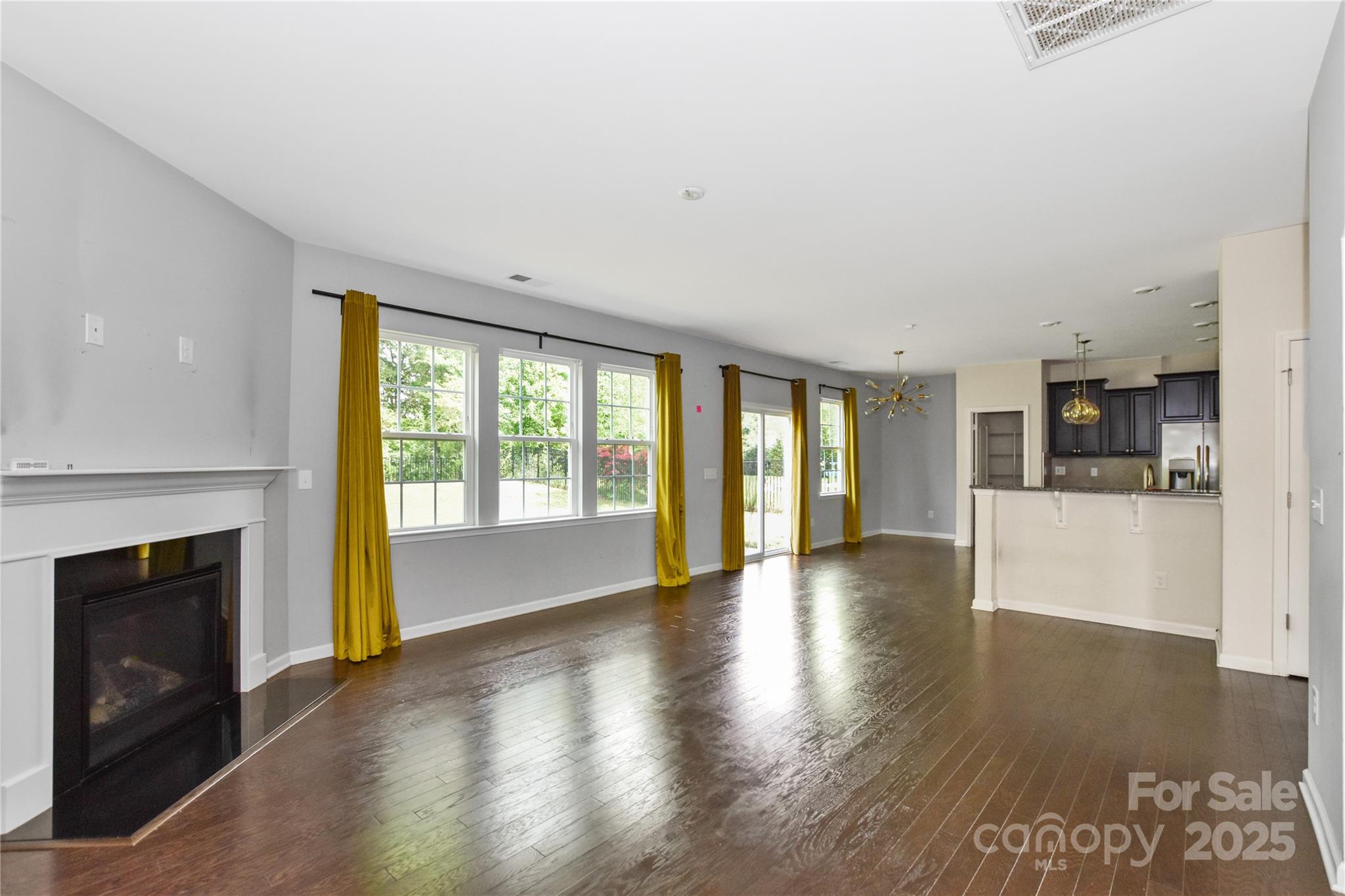 10417 Ebbets Road Charlotte, NC 28273 - Photo 4 of 43 Gallery Image 4