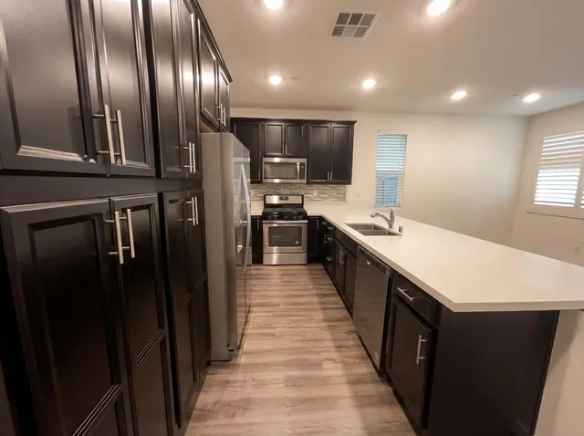 $495,000 | 11088 International Drive, Rancho Cordova, CA 95670