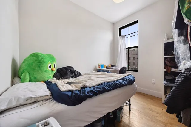 $2,500,000 | 118 Kingsland Avenue, Unit 1 | East Williamsburg