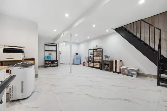 $2,500,000 | 118 Kingsland Avenue, Unit 1 | East Williamsburg