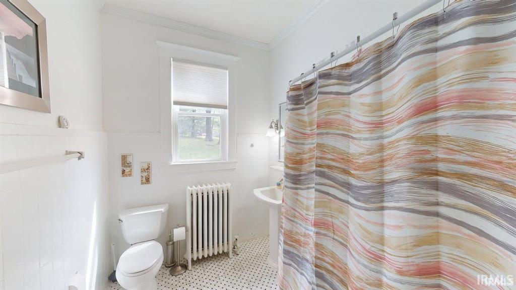 410 East Riverside Drive Jasper, IN 47546 - Photo 27 of 36