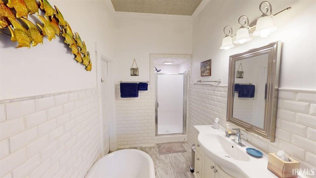 410 East Riverside Drive Jasper, IN 47546 - Photo 31 of 36