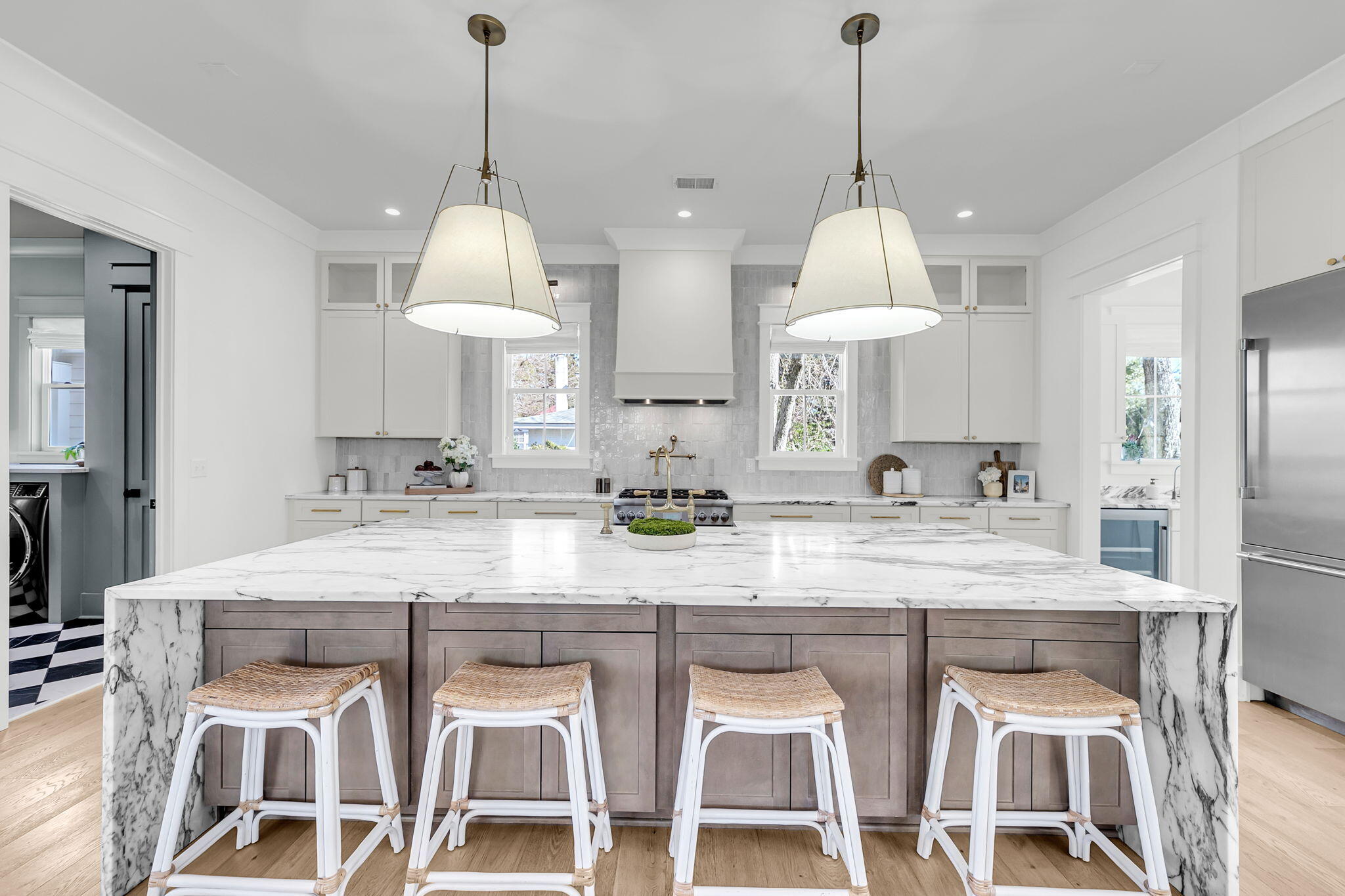 546 Center Street Mount Pleasant, SC 29464 - Photo 7 of 58 CREM - 546 Center-19