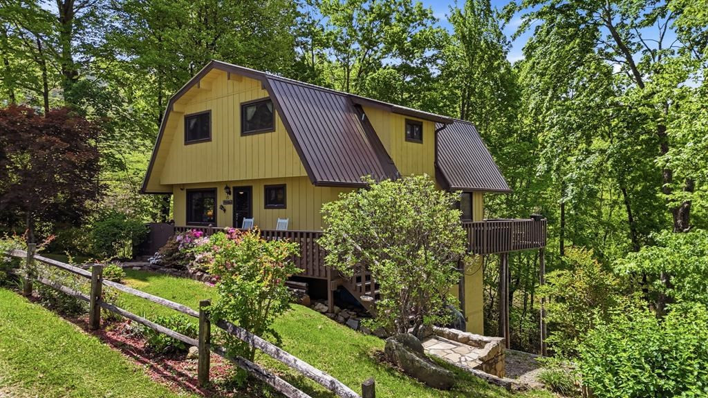 231 Ridge View Drive Andrews, NC 28901 - Photo 3 of 58