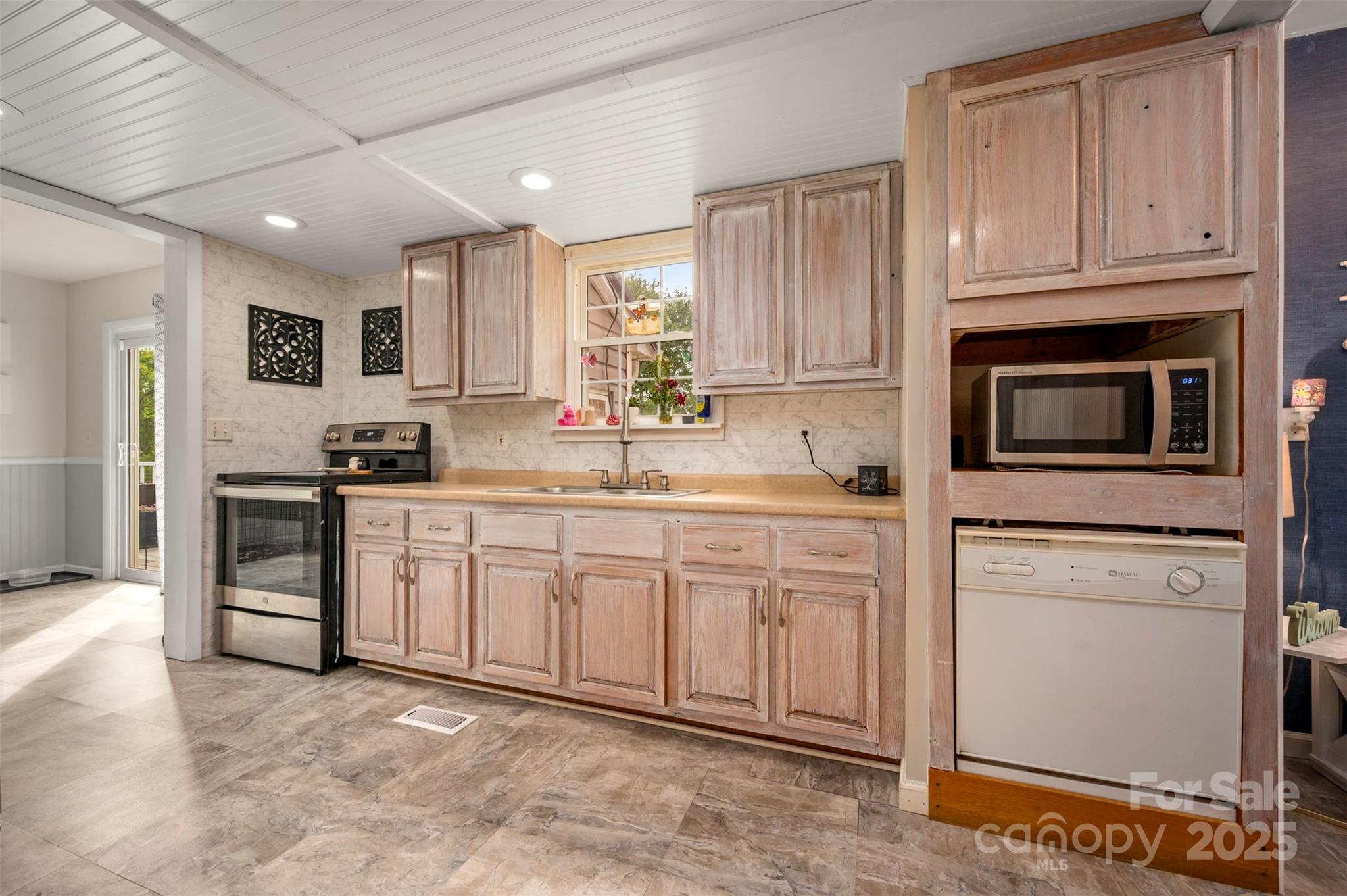 560 Hopewell Road Ellenboro, NC 28040 - Photo 20 of 47 Gallery Image 20