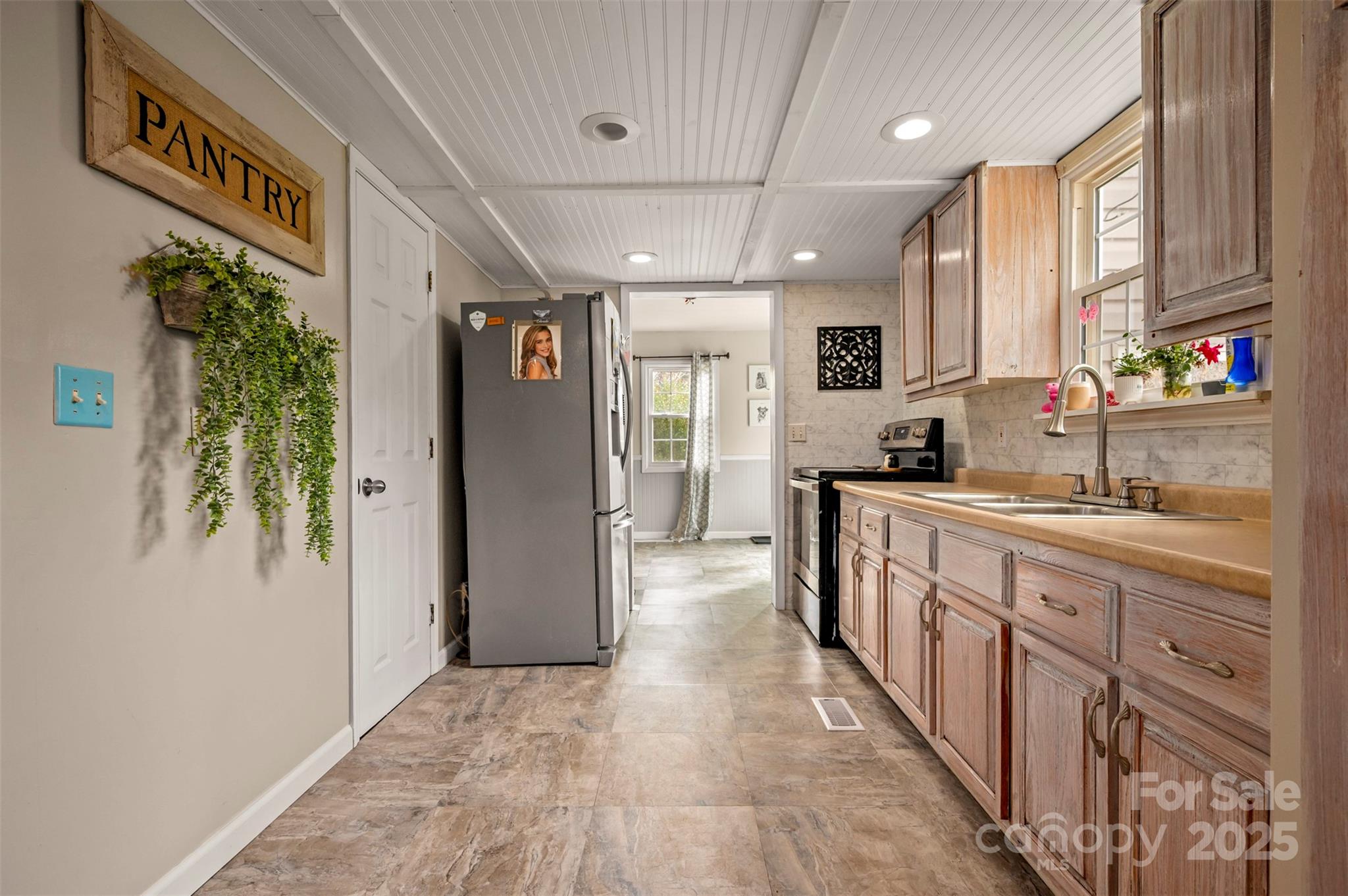 560 Hopewell Road Ellenboro, NC 28040 - Photo 9 of 47 Gallery Image 9