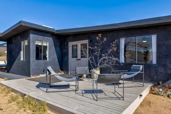 $525,000 | 330 Delgada Avenue, Yucca Valley, CA 92284