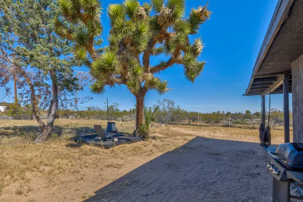 $525,000 | 330 Delgada Avenue, Yucca Valley, CA 92284