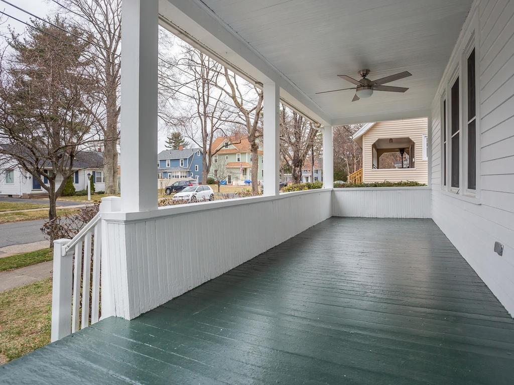 21 Homecrest Street Longmeadow, MA 01106 - Photo 3 of 41