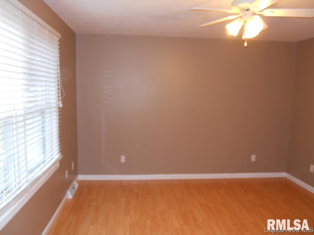 3818 Sugar Loaf Springfield, IL 62711 - Photo 7 of 16 Gallery Image 7