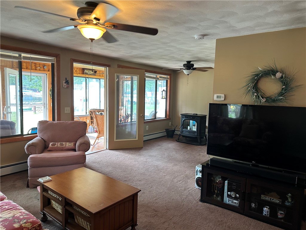 422 Shady Valley Road Coventry, RI 02816 - Photo 15 of 40